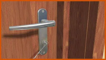 Trenton MI Locksmith Store Trenton, MI 734-535-1969 - 14-unlock-door